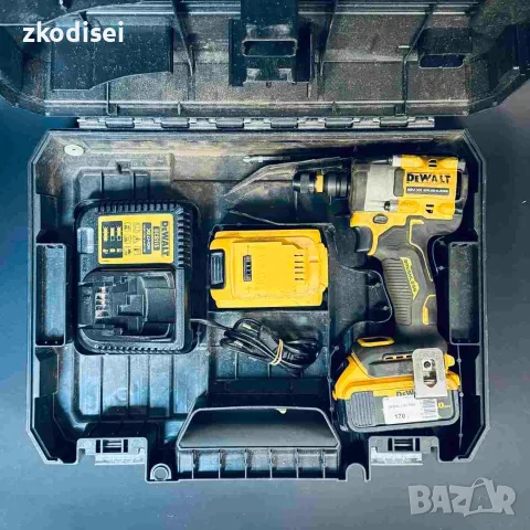 Гайковерт DEWALT DCF922