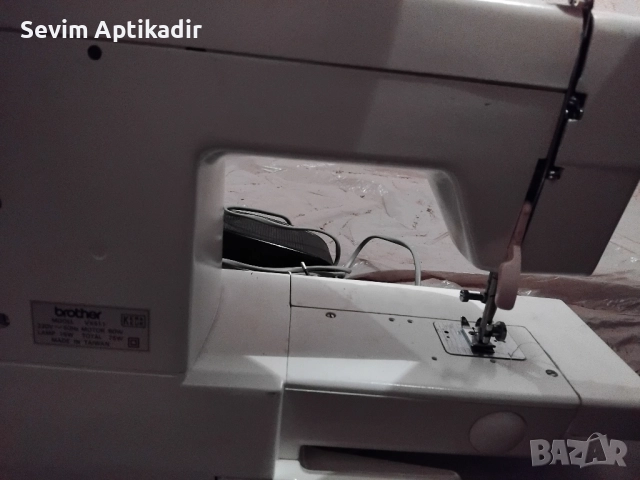 Шевна машина в отлично състояние , снимка 11 - Шевни машини - 52550888