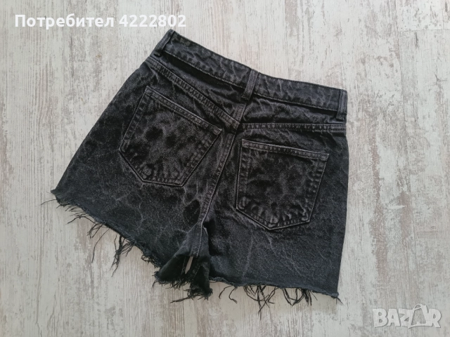 Дамски къси дънки H&M, снимка 7 - Дънки - 51583094
