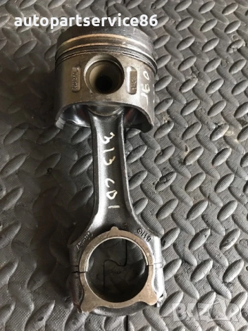 Бутало с биела 2.2 CDI Om646 за Mercedes W906, Sprinter (2006-2009) 