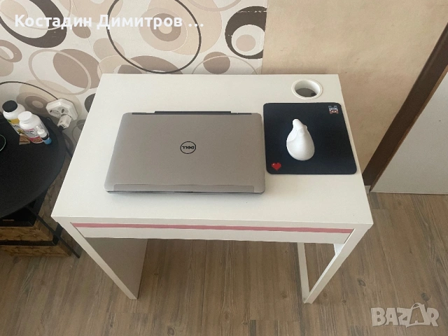 Бюро от ИКЕА MICKE Компютърно бюро, снимка 5 - Бюра - 54035799