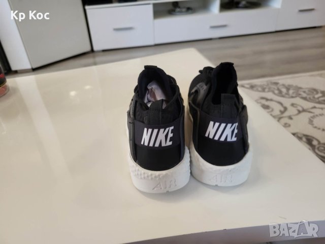 универсални маратонки Nike Huarache черно с бяла подметка, снимка 2 - Маратонки - 42188672