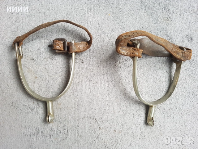 Офицерски никелови шпори , снимка 2 - Антикварни и старинни предмети - 52288348