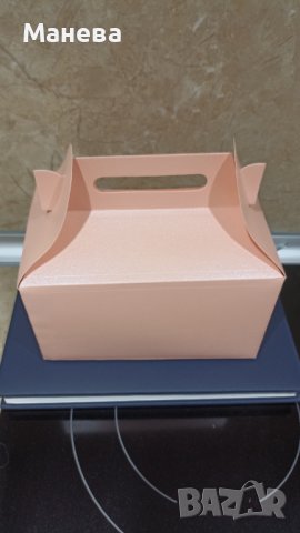 Кутия за подаръци с дръжка , снимка 2 - Декорация за дома - 42061287
