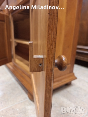 Луксозен комод, скрин, бюфет, шкаф дъб масив , снимка 9 - Шкафове - 52711841