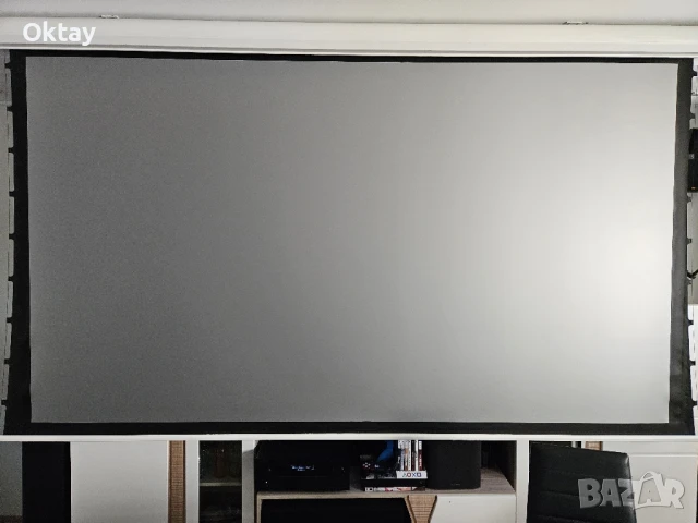 Elitescreens Cinegrey 5d прожекционен екран