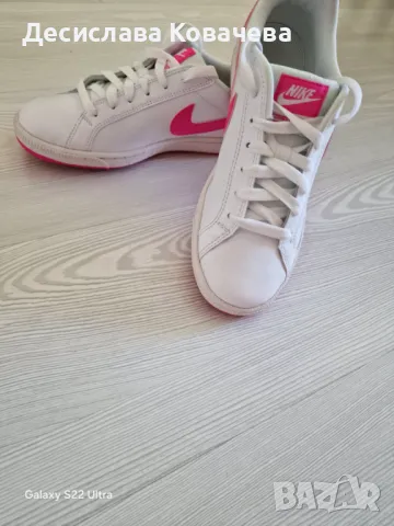 Нови кецове Nike, снимка 4 - Кецове - 48358183