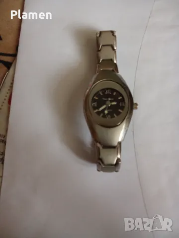 Дамски кварцов часовник Пиер Карден, снимка 1