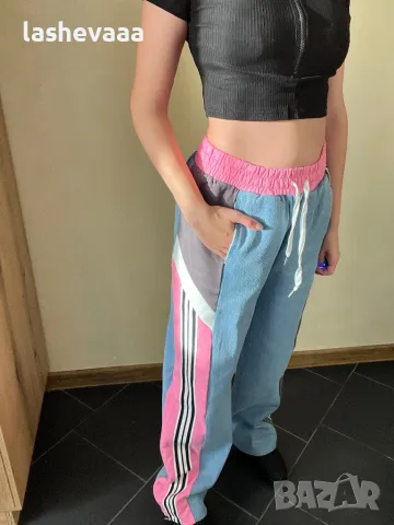 Дамски дънки многоцветни, снимка 2 - Дънки - 47709101