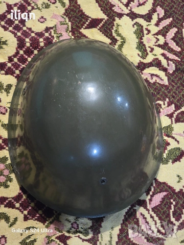 Военна каска 13,99€. Перфектно състояние. 58 размер. За Севлиево безплатна доставка. , снимка 3 - Антикварни и старинни предмети - 53918090
