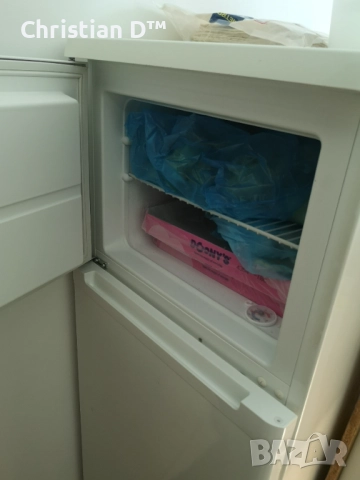 Хладилник Zanussi, снимка 2 - Хладилници - 51874777