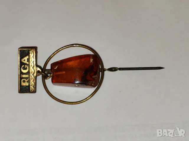 Стара брожка RIGA с кехлибар, СССР. , снимка 3 - Антикварни и старинни предмети - 49749419