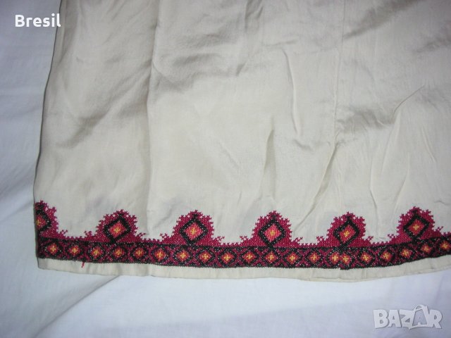 Истинска Народна носия - коприна с ръчна бродерия Отличен подарък, снимка 5 - Антикварни и старинни предмети - 31124501