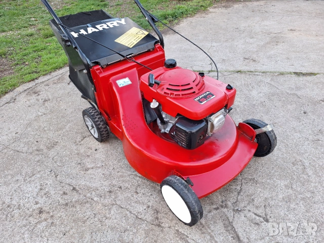 Косачка Honda 55 см самоходна алуминиева мулчираща с кош, снимка 11 - Градинска техника - 54102421