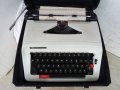 Пишеща машина CHEVRON, снимка 1 - Антикварни и старинни предмети - 44336140