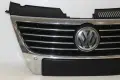 Предна решетка VW Passat B6 (2005-2011г.) 3C0853651F предна емблема отвори за парктроник, снимка 3