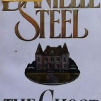 The Ghost Danielle Steel, снимка 1 - Художествена литература - 34110044