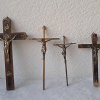 Стар кръст, религия, 4 бр, разпятие, снимка 1 - Антикварни и старинни предмети - 34872334