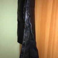 Мото кожен панталон (естествена кожа), снимка 4 - Панталони - 44411333