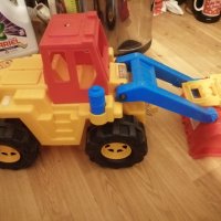 играчка багерче, снимка 1 - Коли, камиони, мотори, писти - 42811978