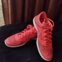 Дамски маратонки Nike, снимка 1 - Маратонки - 42646905