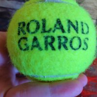 Тенис топка Roland Garros с автограф на Гришо, снимка 2 - Други ценни предмети - 38404007