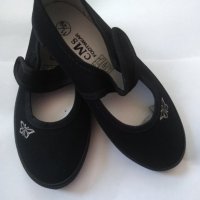 Обувки Footwear, снимка 1 - Детски пантофи - 31956515
