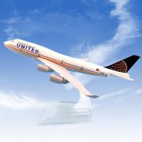 Боинг 747 самолет модел макет United USA метален B747, снимка 1 - Колекции - 42896468