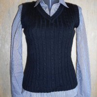 GAP, Стилно пуловерче без ръкав , снимка 1 - Елеци - 31278330