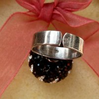 Нов сребърен пръстен с регулация, проба 925 / топка в черно бяло с кристали "Swarovski" , снимка 11 - Пръстени - 29670193