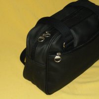 LACOSTE винтидж спортна дамска чанта, снимка 10 - Чанти - 37750091