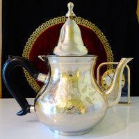 Бронзова кана,чайник,цветя. , снимка 4 - Антикварни и старинни предмети - 36914650