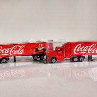 Coca-Cola , Кока Кола, нови камиони в кутия . , снимка 2 - Коли, камиони, мотори, писти - 44369081