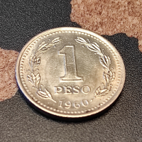 Монета Аржентина 1 песо, 1960, снимка 1 - Нумизматика и бонистика - 44612738