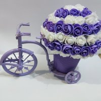 колело с цветя , снимка 1 - Декорация за дома - 44260993