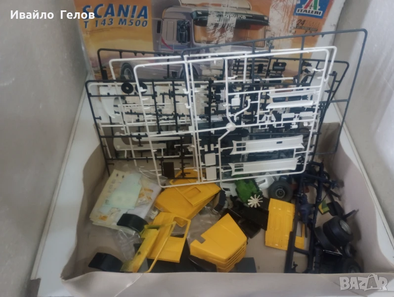 Italieri 1:24 Scania + Mercedes, снимка 1