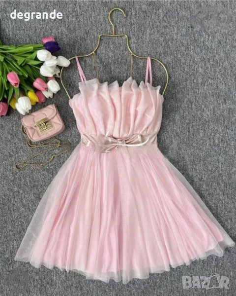 Рокля с тюл в бяло розово и синьо, снимка 1