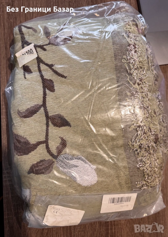 Ново Декоративно покривало за диван мебели 180x300 см зелено с ресни, снимка 1