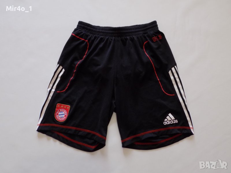Къси панталони adidas bayern адидас шорти оригинални футболни мъжки М, снимка 1