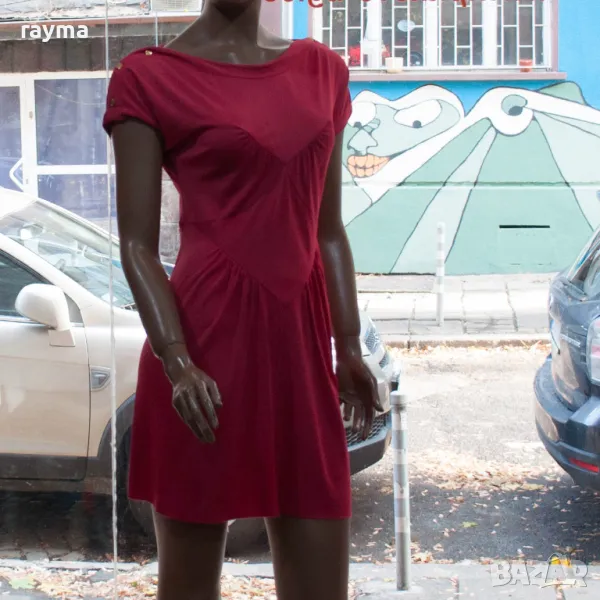 Оригинална мини червена рокля Louis Vuitton, снимка 1