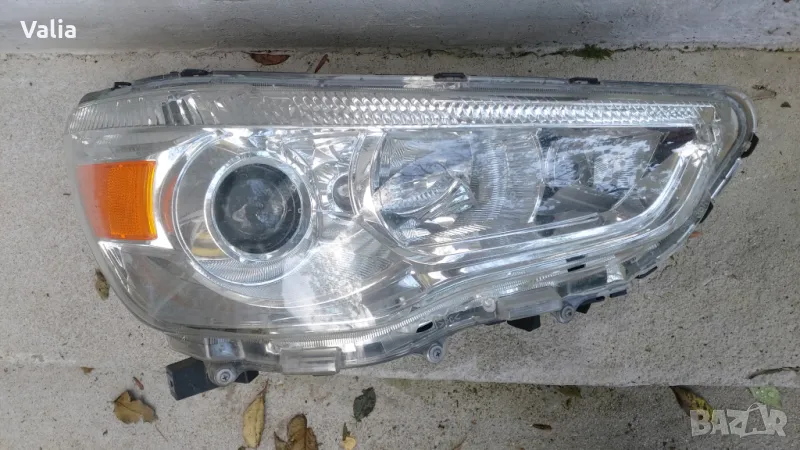 десен фар Mitsubishi ASX, снимка 1