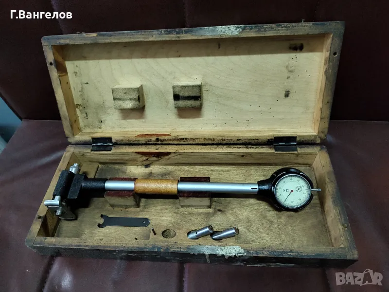 Масивен индикаторен вътромет 100-160 перфектно състояние, снимка 1