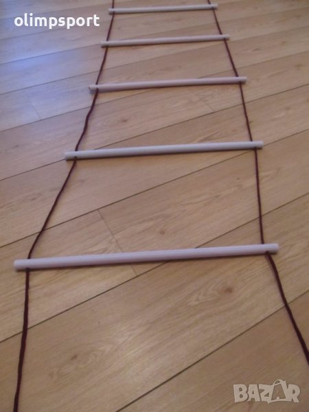 Тренировъчна стълбичка – развива бързината и концентрацията на трениращия. Дължина 4,5 м, ширина 50 , снимка 1