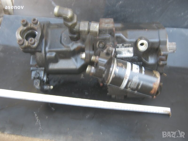 двусекционна хидравлична помпа, снимка 1