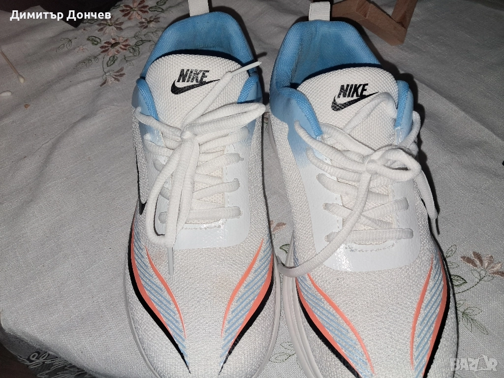 Обувки на Nike, снимка 1