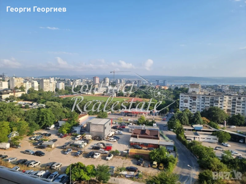 Многостаен Просторен АПАРТАМЕНТ! 129 кв.м. площ! Район Възраждане 1, гр. Варна!, снимка 1