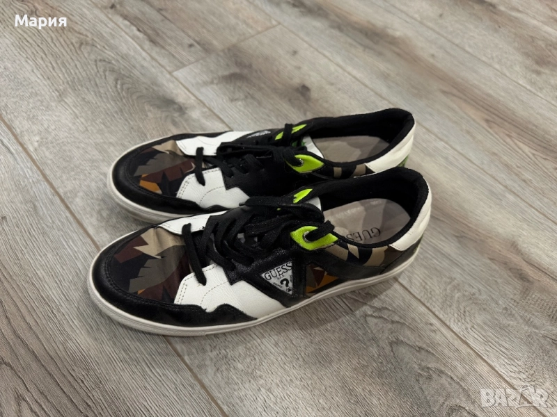 Оригинални кецове Guess размер 42, снимка 1