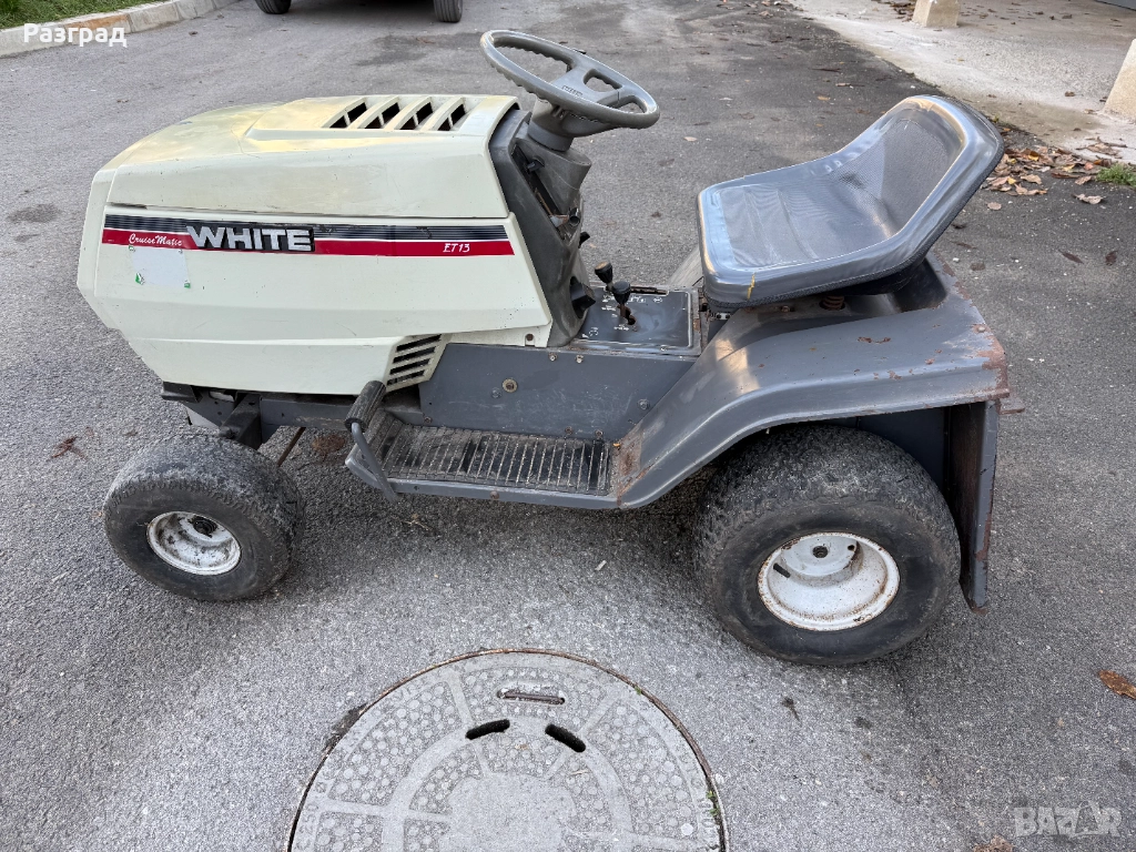 Тракторна косачка WHITE 13кс без косилен апарат, снимка 1