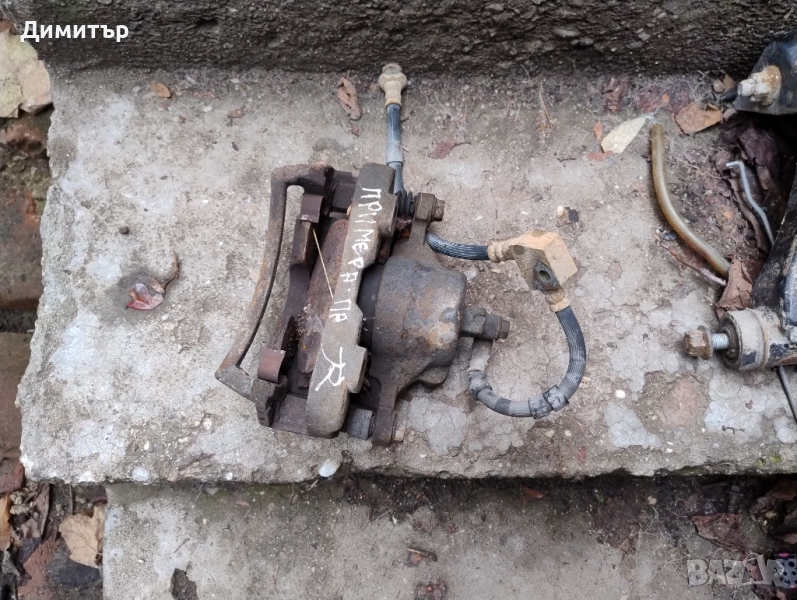 Спирачен Апарат Преден Десен За Нисан Примера 1.6 16В 1991г / Nissan Primera 1.6 16V 1991y, снимка 1