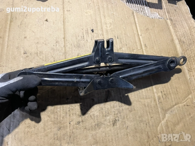 Авариен Крик Авто Крик Toyota Prius, снимка 2 - Аксесоари и консумативи - 52789652